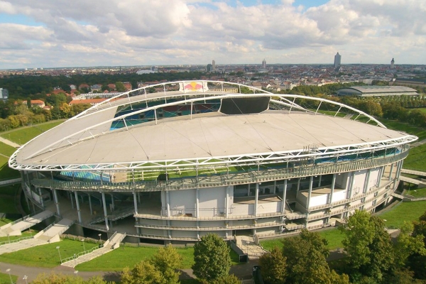 萊比錫紅牛的主場在哪里？